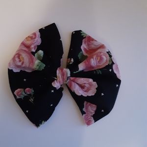 Black & Pink Floral Fabric Clip in Bow